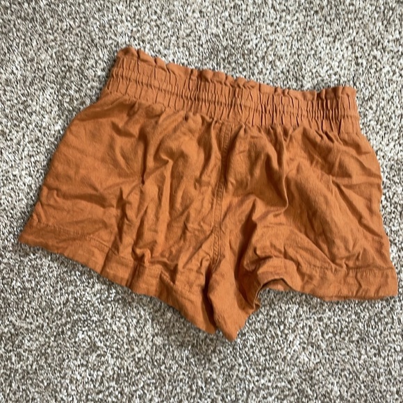 🩷new day High Waist Brown Shorts - Picture 2 of 3